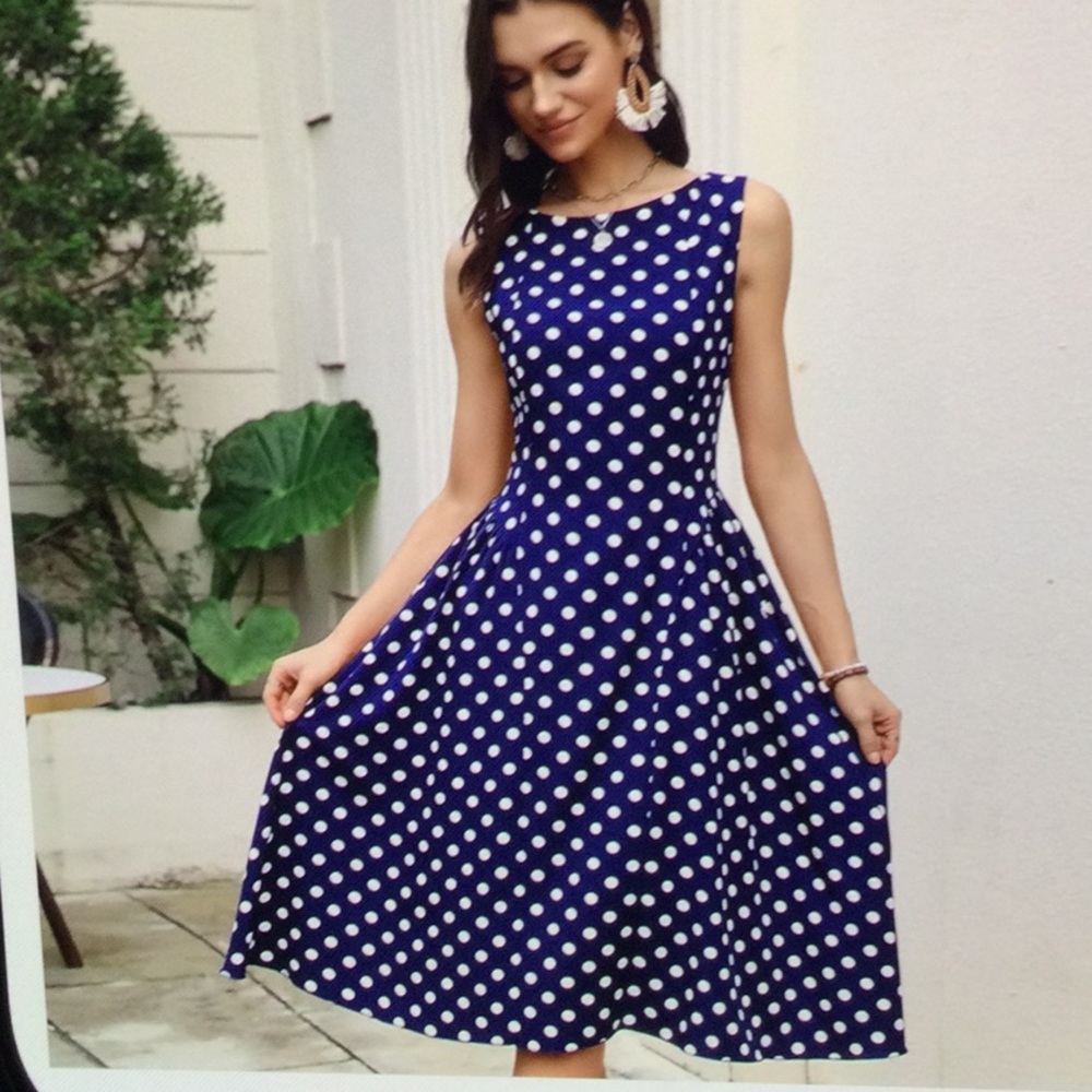 Classic Navy Polka Dot Sleeveless Dress Size L